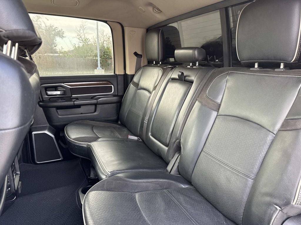 2022 RAM Ram 3500 Laramie Crew Cab 4x4 6'4' Box