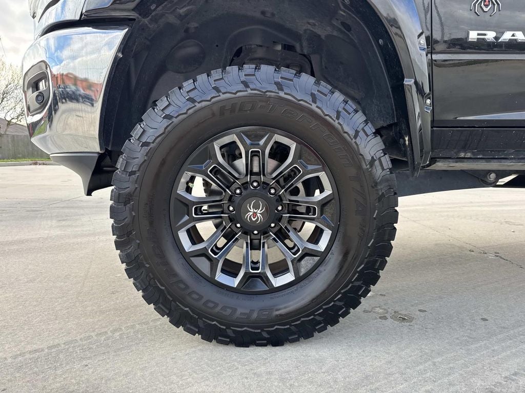 2022 RAM Ram 3500 Laramie Crew Cab 4x4 6'4' Box