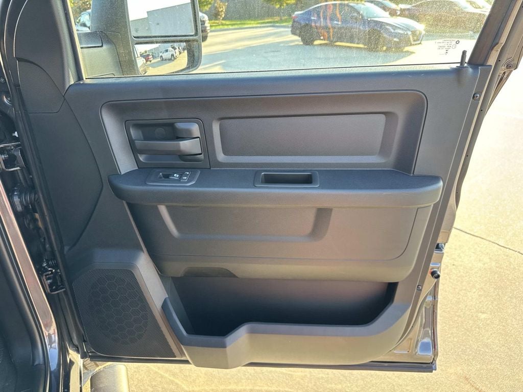 2026 RAM Ram 2500 RAM 2500 TRADESMAN CREW CAB 4X2 6'4' BOX