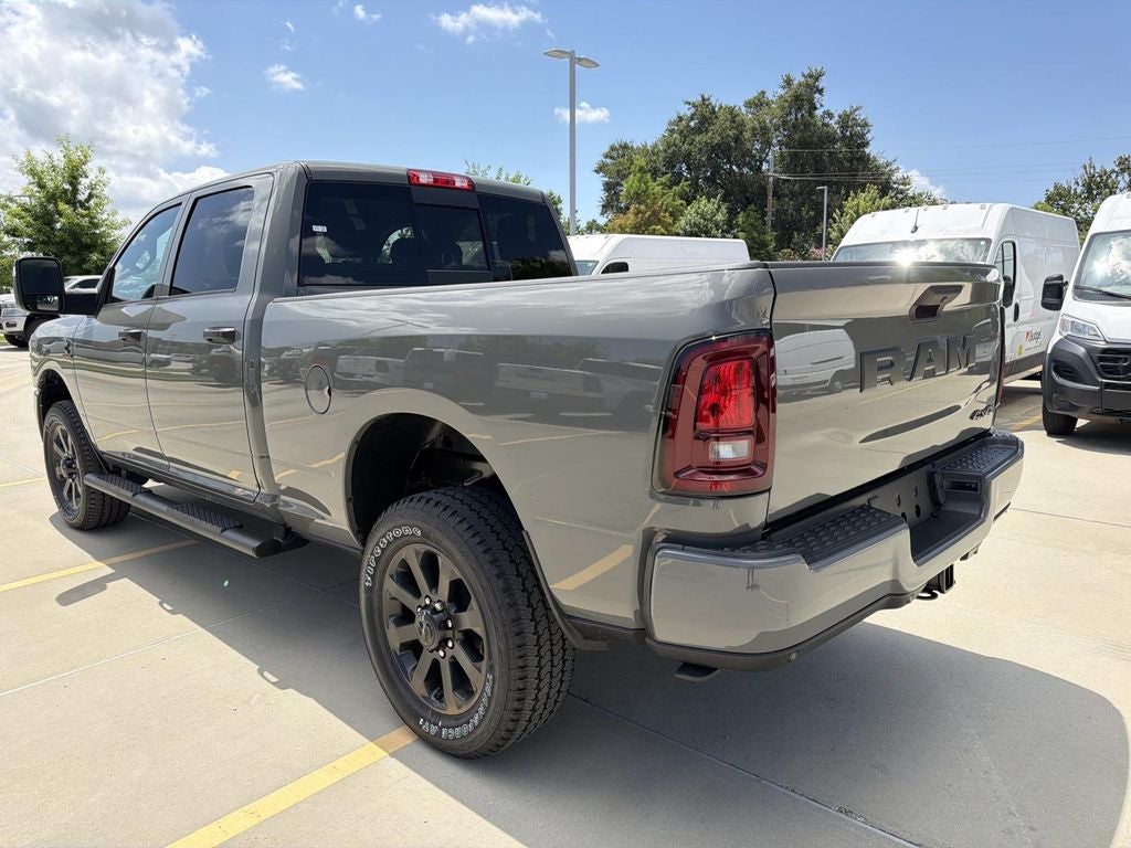 2026 RAM Ram 2500 RAM 2500 BLACK EXPRESS CREW CAB 4X4 6'4' BOX