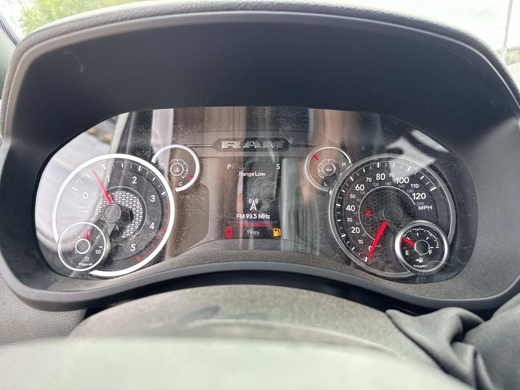 2026 RAM Ram 2500 RAM 2500 TRADESMAN CREW CAB 4X4 6'4' BOX