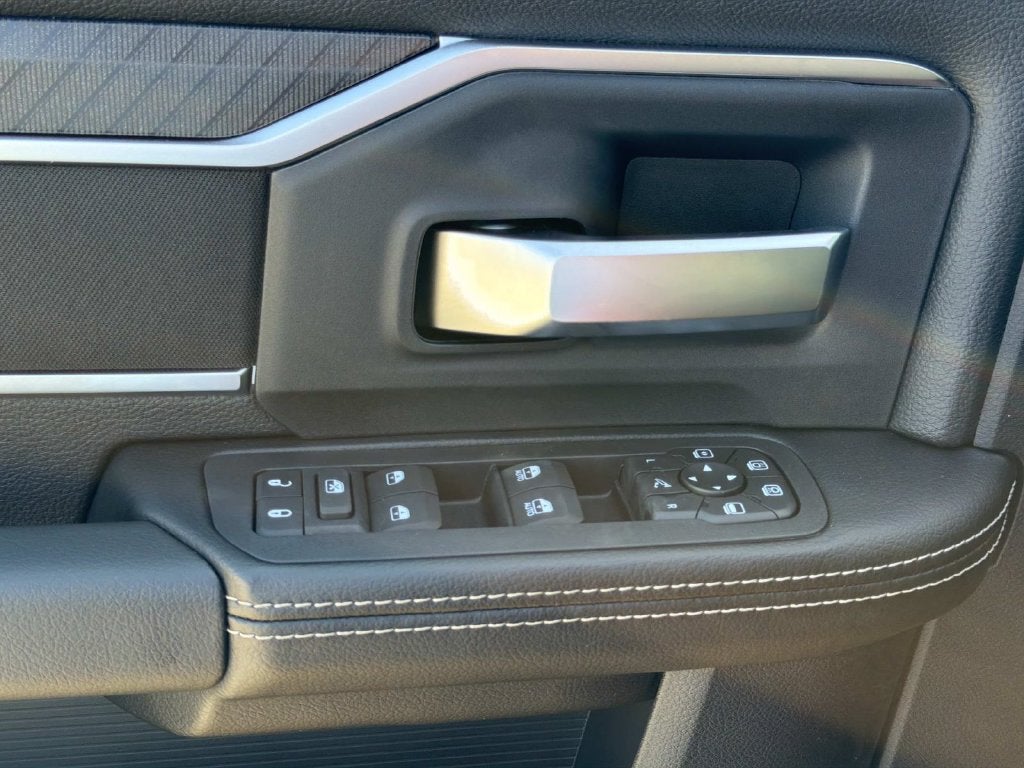 2027 RAM 2500 Big Horn
