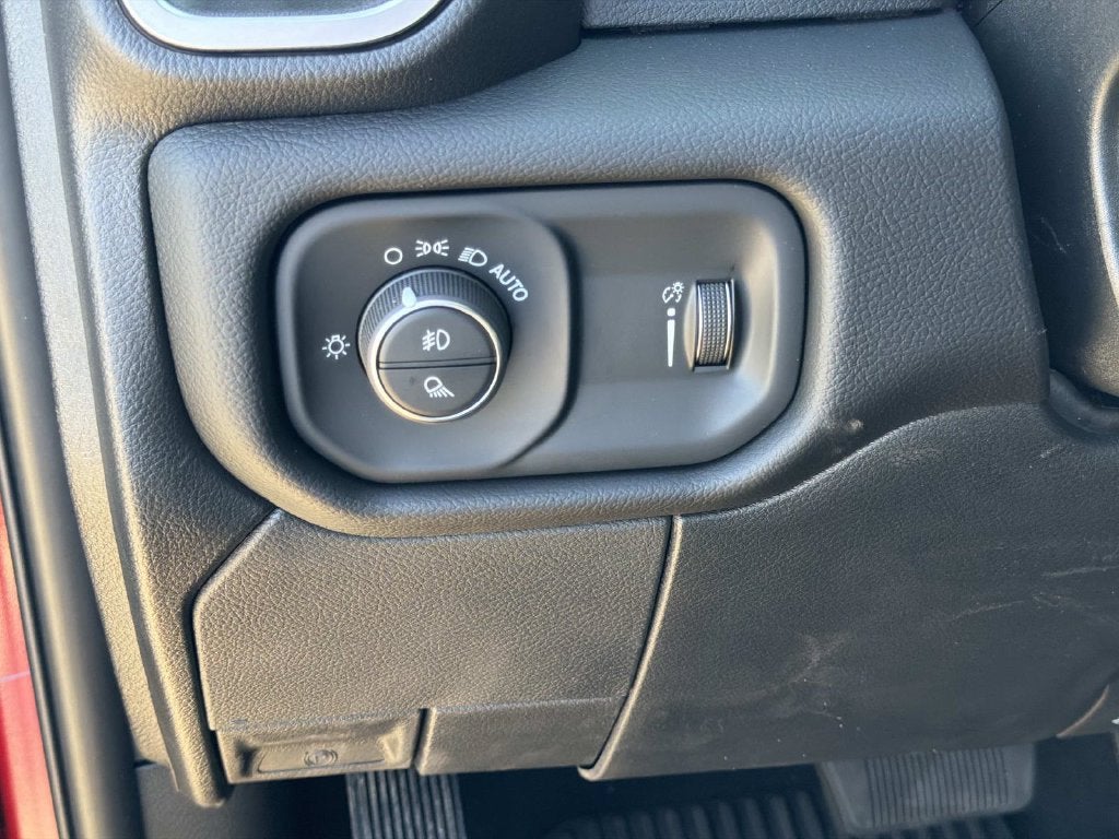 2027 RAM 2500 Big Horn