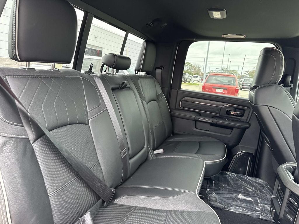 2026 RAM Ram 2500 RAM 2500 LIMITED CREW CAB 4X4 6'4' BOX