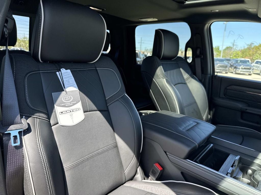 2026 RAM Ram 2500 RAM 2500 LIMITED CREW CAB 4X4 6'4' BOX