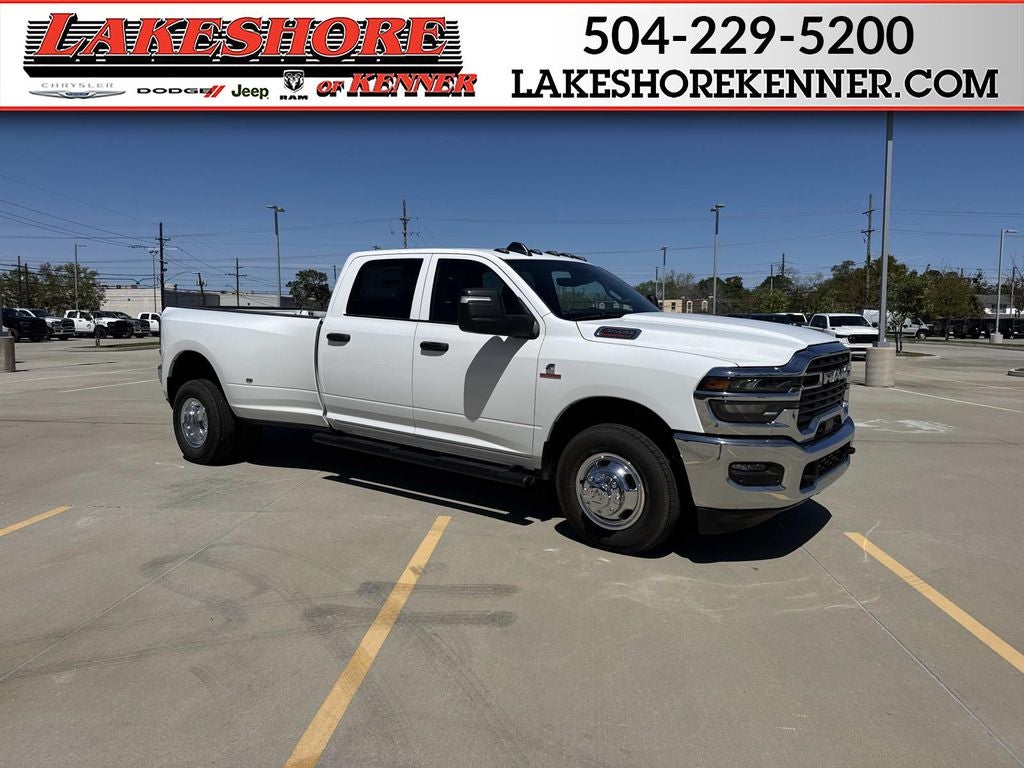 2026 RAM 3500 TRADESMAN CREW CAB 4X2 8' BOX