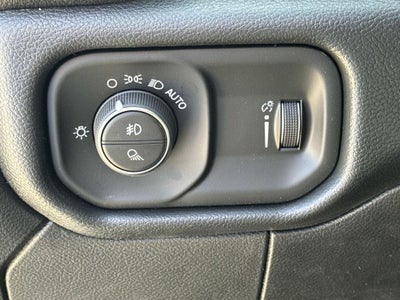 2026 RAM Ram 3500 RAM 3500 TRADESMAN CREW CAB 4X2 8' BOX