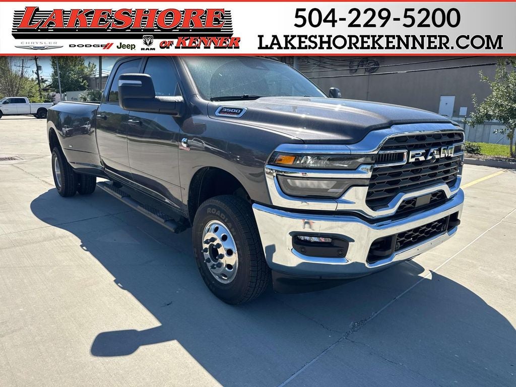 2026 RAM Ram 3500 RAM 3500 TRADESMAN CREW CAB 4X4 8' BOX