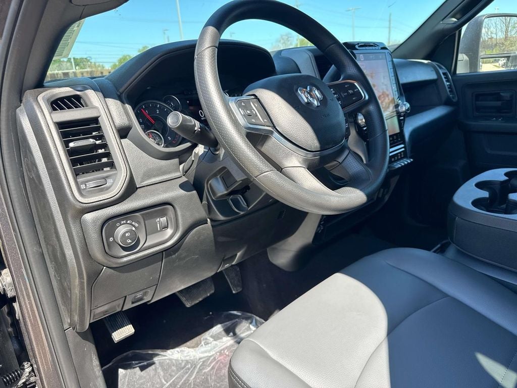 2026 RAM Ram 3500 RAM 3500 TRADESMAN CREW CAB 4X4 8' BOX