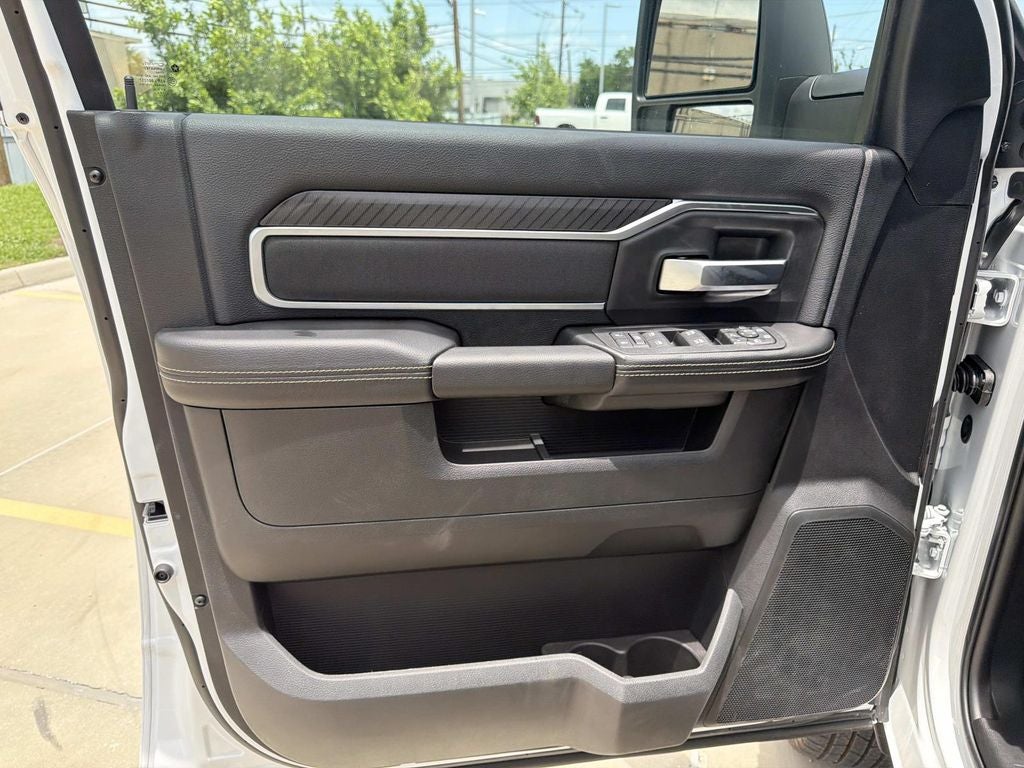 2026 RAM Ram 3500 RAM 3500 BIG HORN CREW CAB 4X4 8' BOX