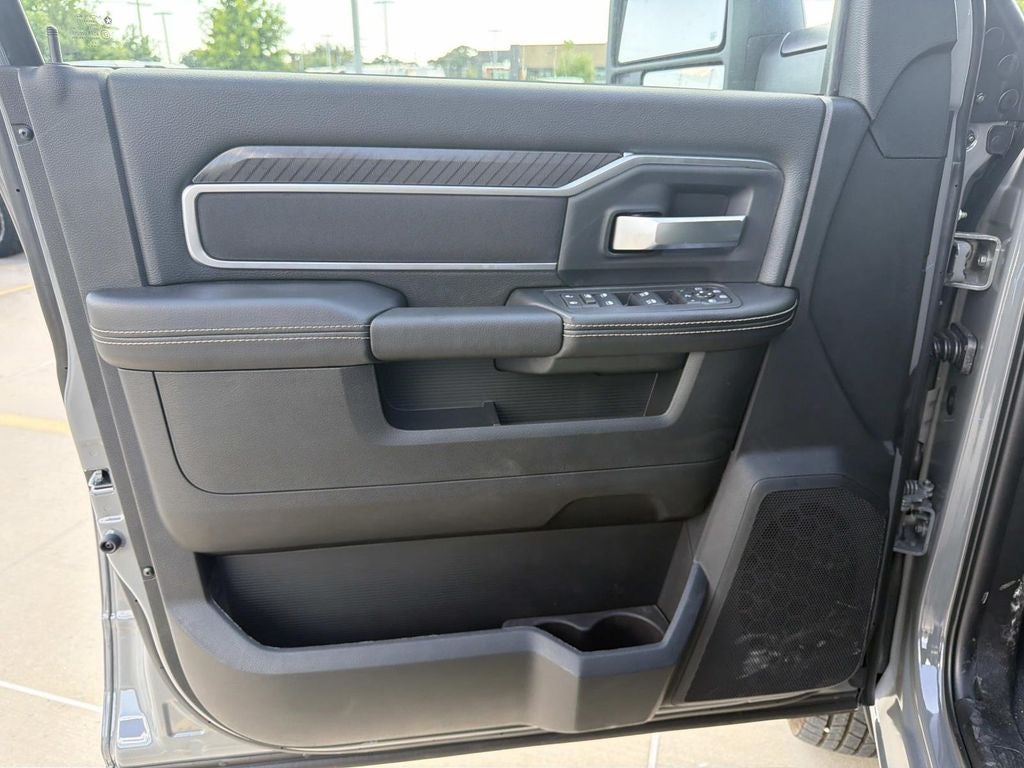 2026 RAM Ram 3500 RAM 3500 BIG HORN CREW CAB 4X4 8' BOX