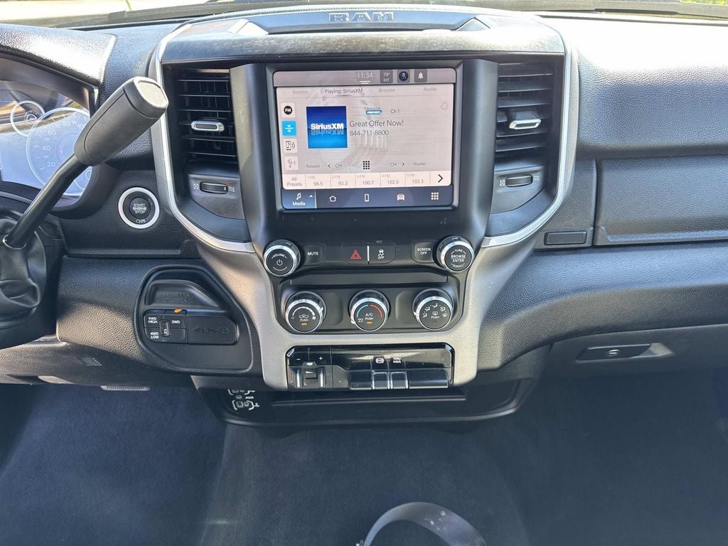 2024 RAM Ram 3500 Big Horn Crew Cab 4x4 8' Box