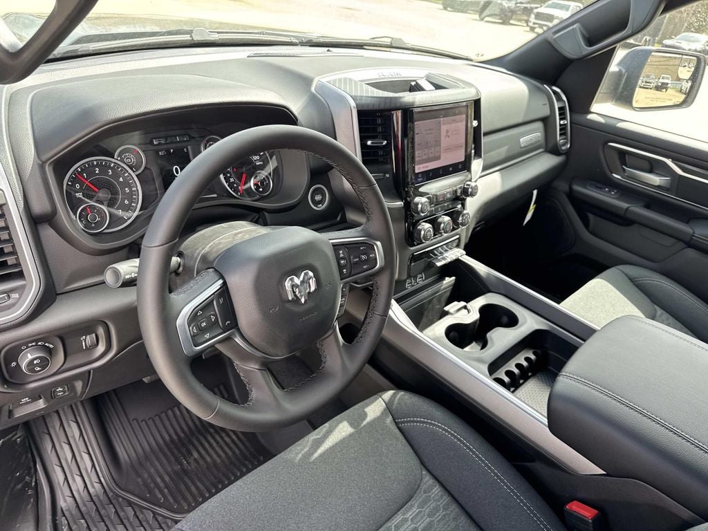 2026 RAM Ram 1500 RAM 1500 BIG HORN CREW CAB 4X2 5'7' BOX