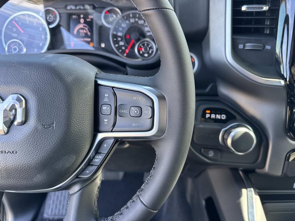 2026 RAM Ram 1500 RAM 1500 BIG HORN CREW CAB 4X2 5'7' BOX