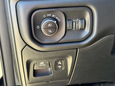 2026 RAM Ram 1500 RAM 1500 BIG HORN CREW CAB 4X2 5'7' BOX