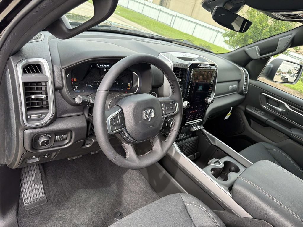 2026 RAM Ram 1500 RAM 1500 BIG HORN CREW CAB 4X2 5'7' BOX