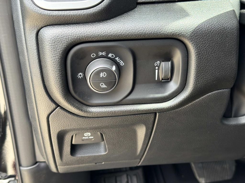 2026 RAM Ram 1500 RAM 1500 BIG HORN CREW CAB 4X2 5'7' BOX