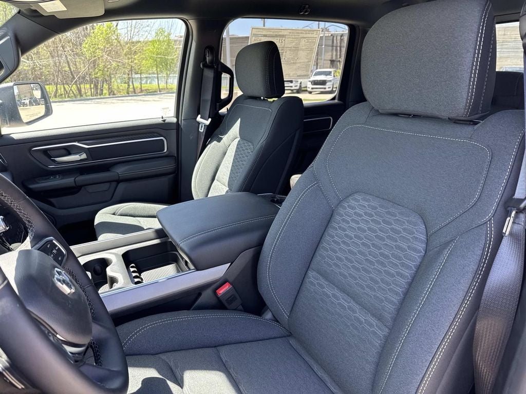 2026 RAM Ram 1500 RAM 1500 BIG HORN CREW CAB 4X2 5'7' BOX