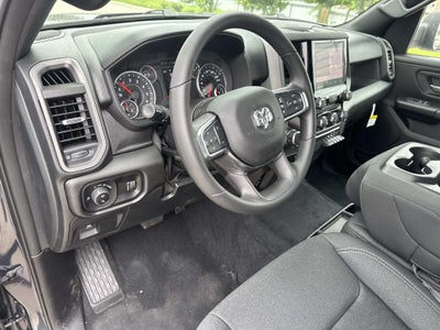 2026 RAM Ram 1500 RAM 1500 EXPRESS CREW CAB 4X2 5'7' BOX