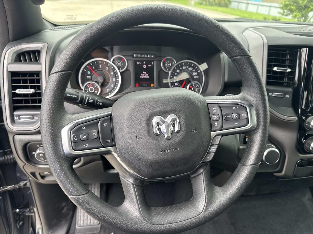 2026 RAM Ram 1500 RAM 1500 EXPRESS CREW CAB 4X2 5'7' BOX