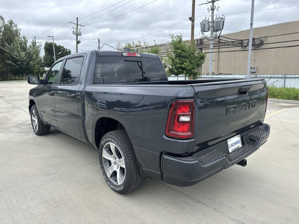 2026 RAM Ram 1500 RAM 1500 EXPRESS CREW CAB 4X2 5'7' BOX