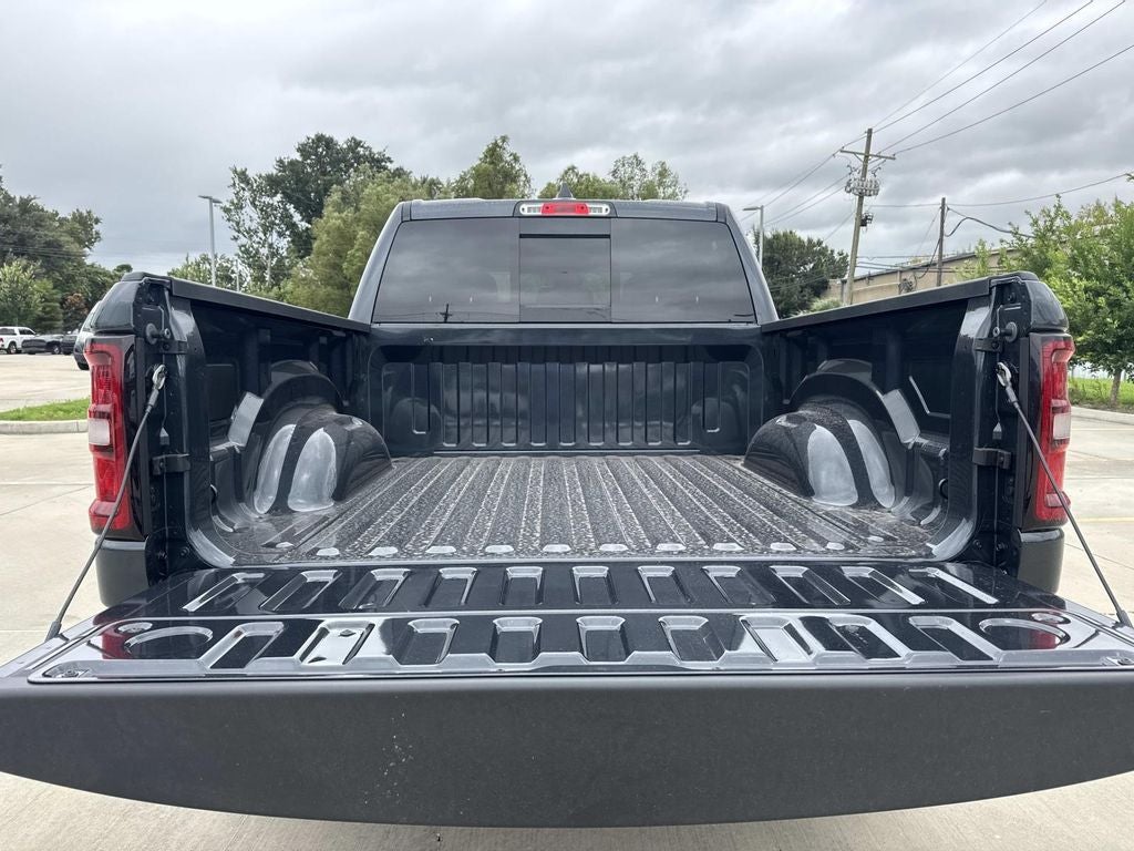 2026 RAM Ram 1500 RAM 1500 EXPRESS CREW CAB 4X2 5'7' BOX