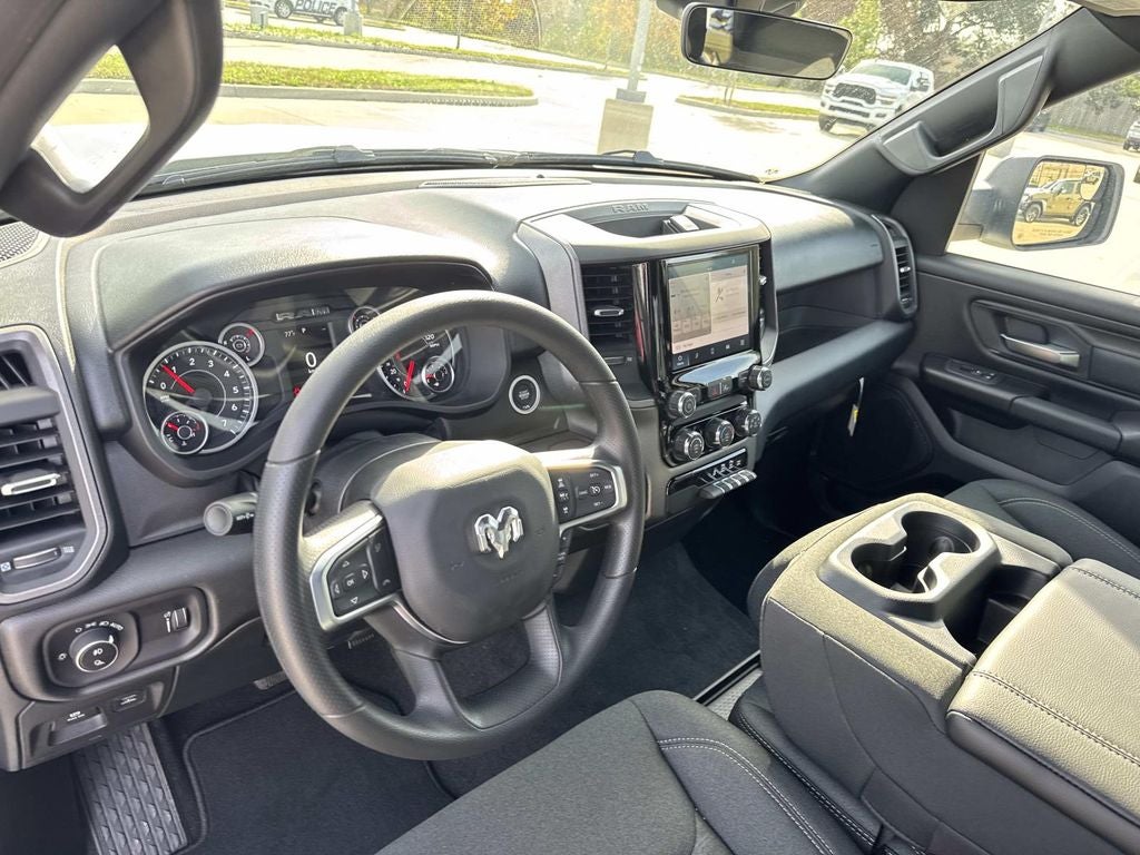 2026 RAM Ram 1500 RAM 1500 EXPRESS CREW CAB 4X2 5'7' BOX