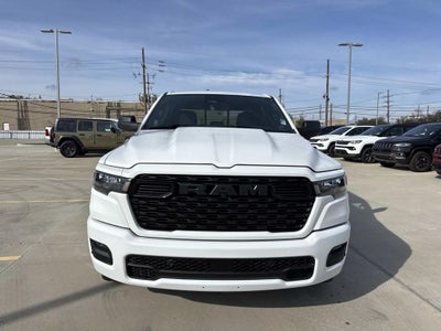 2026 RAM Ram 1500 RAM 1500 EXPRESS CREW CAB 4X2 5'7' BOX