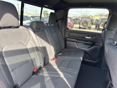 2026 RAM Ram 1500 RAM 1500 EXPRESS CREW CAB 4X2 5'7' BOX
