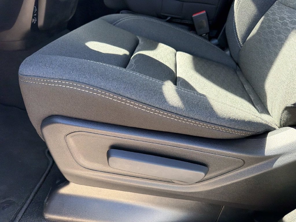 2027 RAM 1500 Express