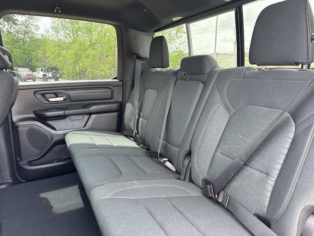 2026 RAM Ram 1500 RAM 1500 EXPRESS CREW CAB 4X2 5'7' BOX