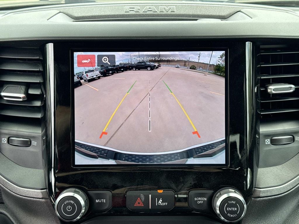 2026 RAM Ram 1500 RAM 1500 EXPRESS CREW CAB 4X2 5'7' BOX