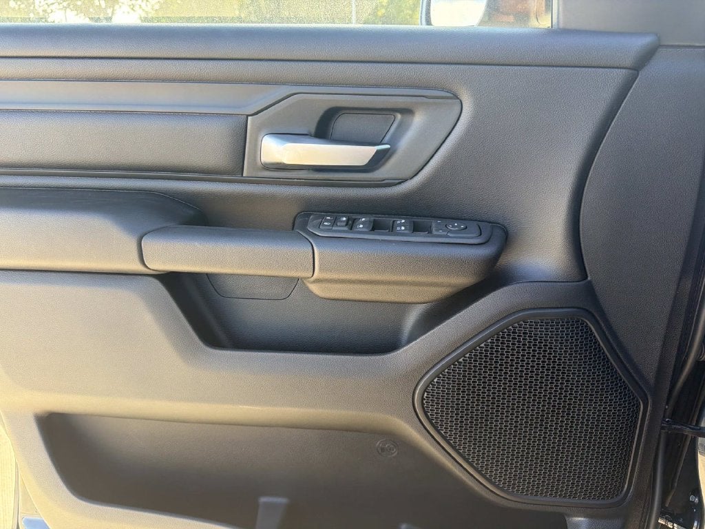 2027 RAM 1500 Express