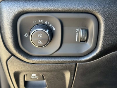2027 RAM 1500 Express
