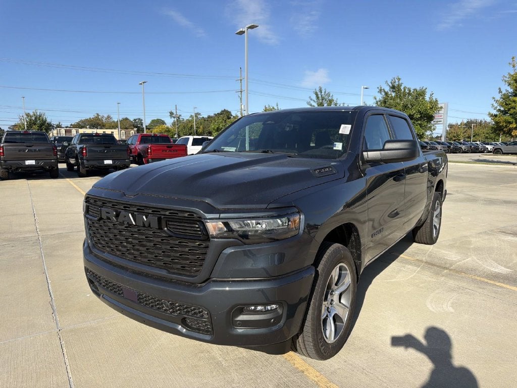2027 RAM 1500 Express