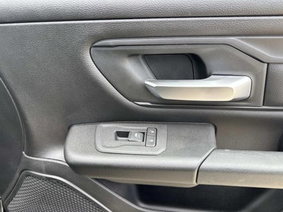 2026 RAM Ram 1500 RAM 1500 EXPRESS CREW CAB 4X2 5'7' BOX