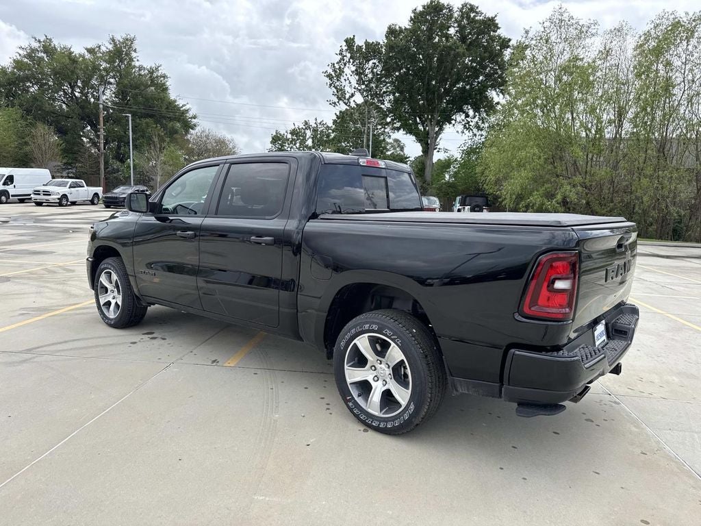 2026 RAM Ram 1500 RAM 1500 EXPRESS CREW CAB 4X2 5'7' BOX