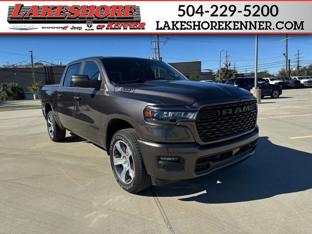 2026 RAM Ram 1500 RAM 1500 EXPRESS CREW CAB 4X2 5'7' BOX