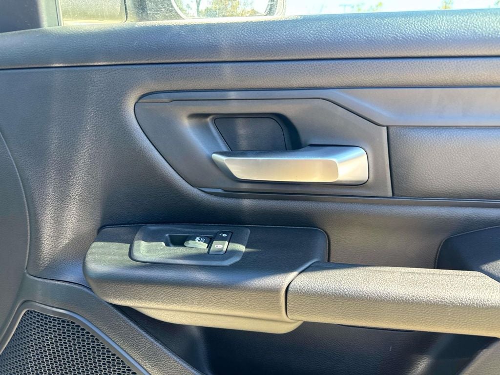 2026 RAM Ram 1500 RAM 1500 EXPRESS CREW CAB 4X2 5'7' BOX