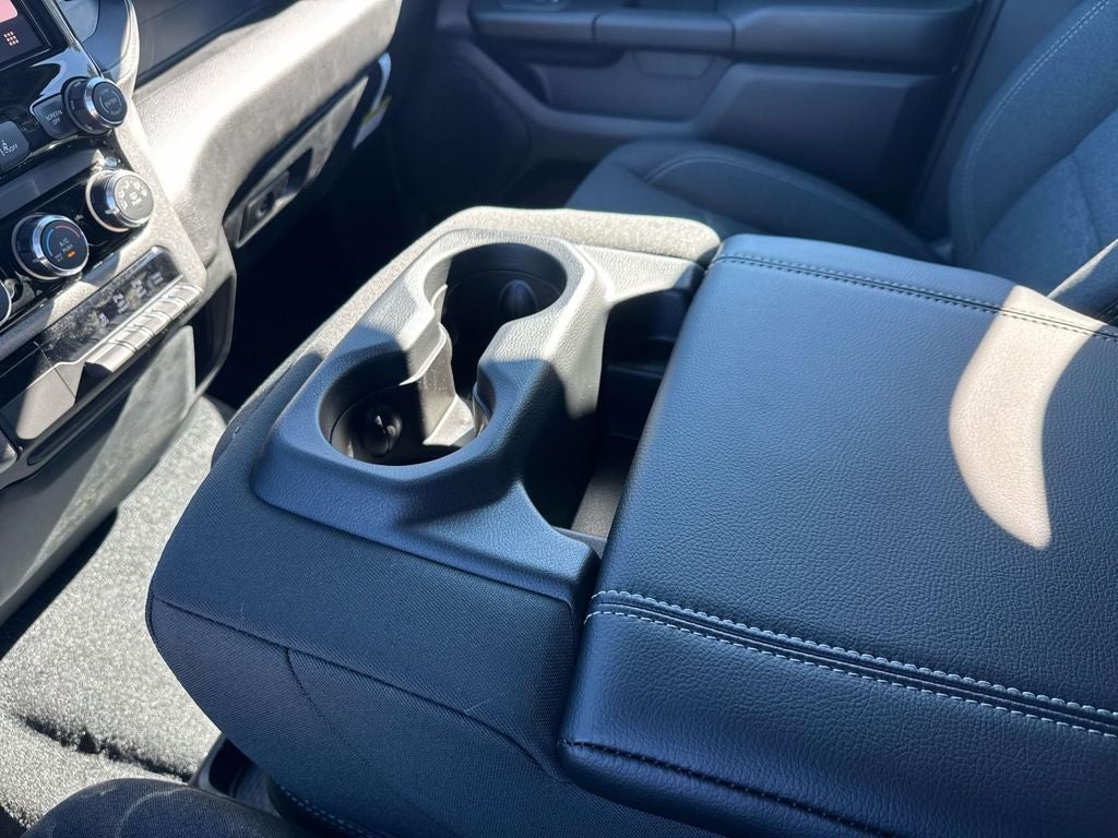 2026 RAM Ram 1500 RAM 1500 EXPRESS CREW CAB 4X2 5'7' BOX