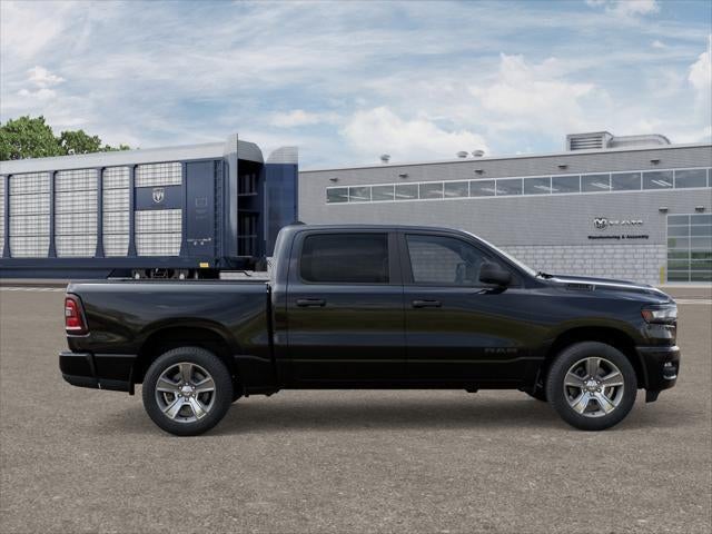 2026 RAM Ram 1500 RAM 1500 EXPRESS CREW CAB 4X2 5'7' BOX