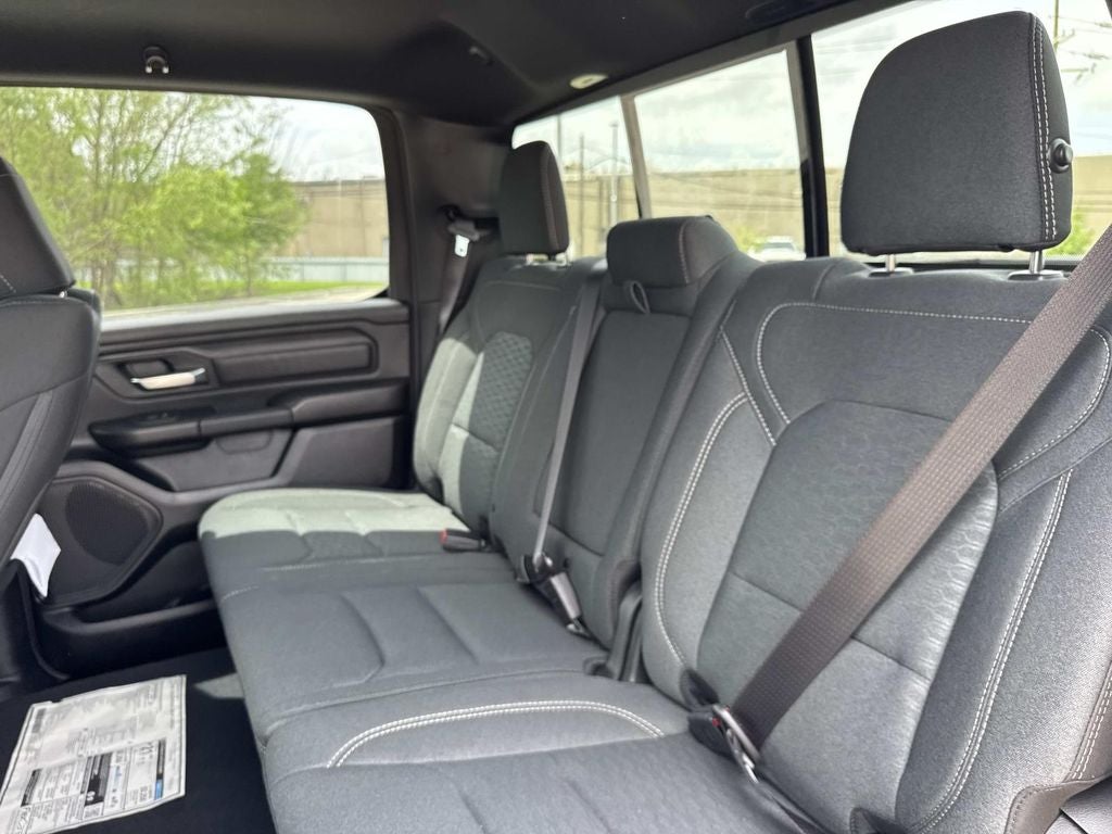 2026 RAM Ram 1500 RAM 1500 EXPRESS CREW CAB 4X2 5'7' BOX