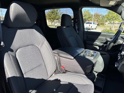 2026 RAM Ram 1500 RAM 1500 EXPRESS CREW CAB 4X2 5'7' BOX