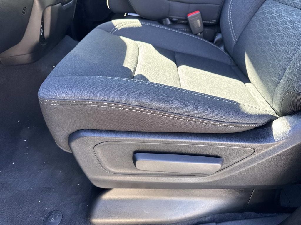 2026 RAM Ram 1500 RAM 1500 EXPRESS CREW CAB 4X2 5'7' BOX