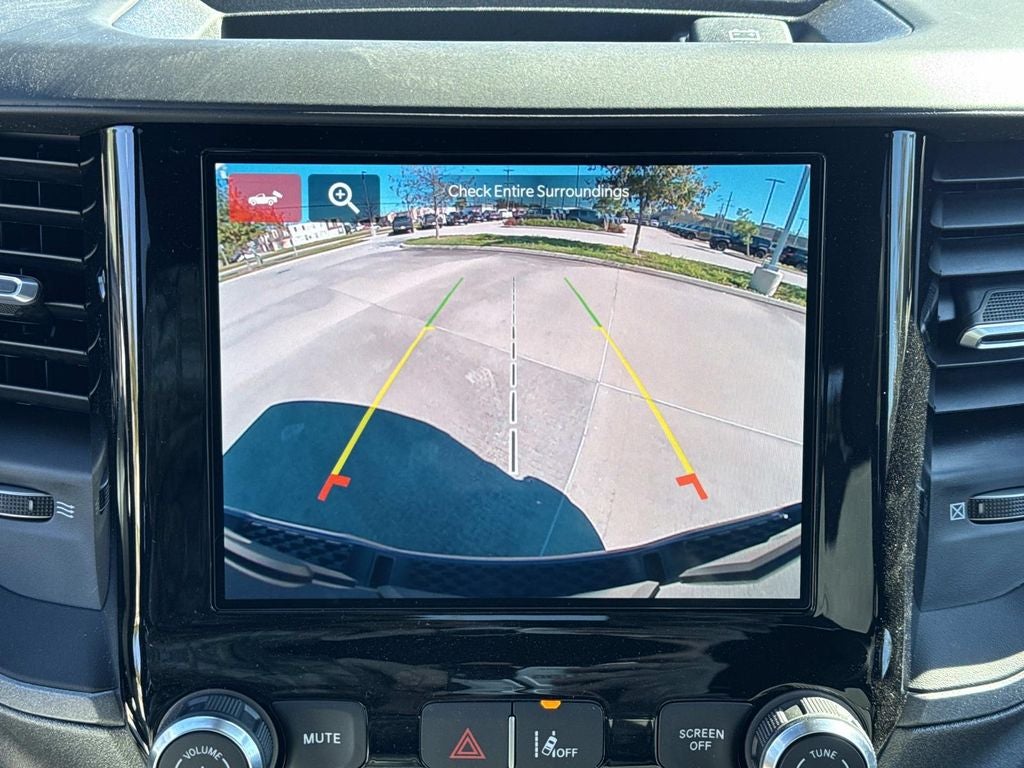 2026 RAM Ram 1500 RAM 1500 EXPRESS CREW CAB 4X2 5'7' BOX