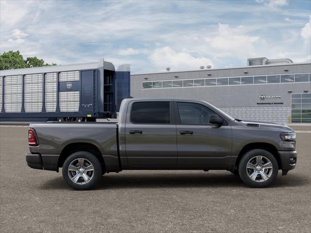 2026 RAM Ram 1500 RAM 1500 EXPRESS CREW CAB 4X2 5'7' BOX
