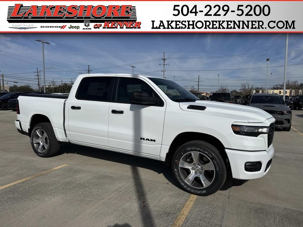 2026 RAM Ram 1500 RAM 1500 EXPRESS CREW CAB 4X2 5'7' BOX