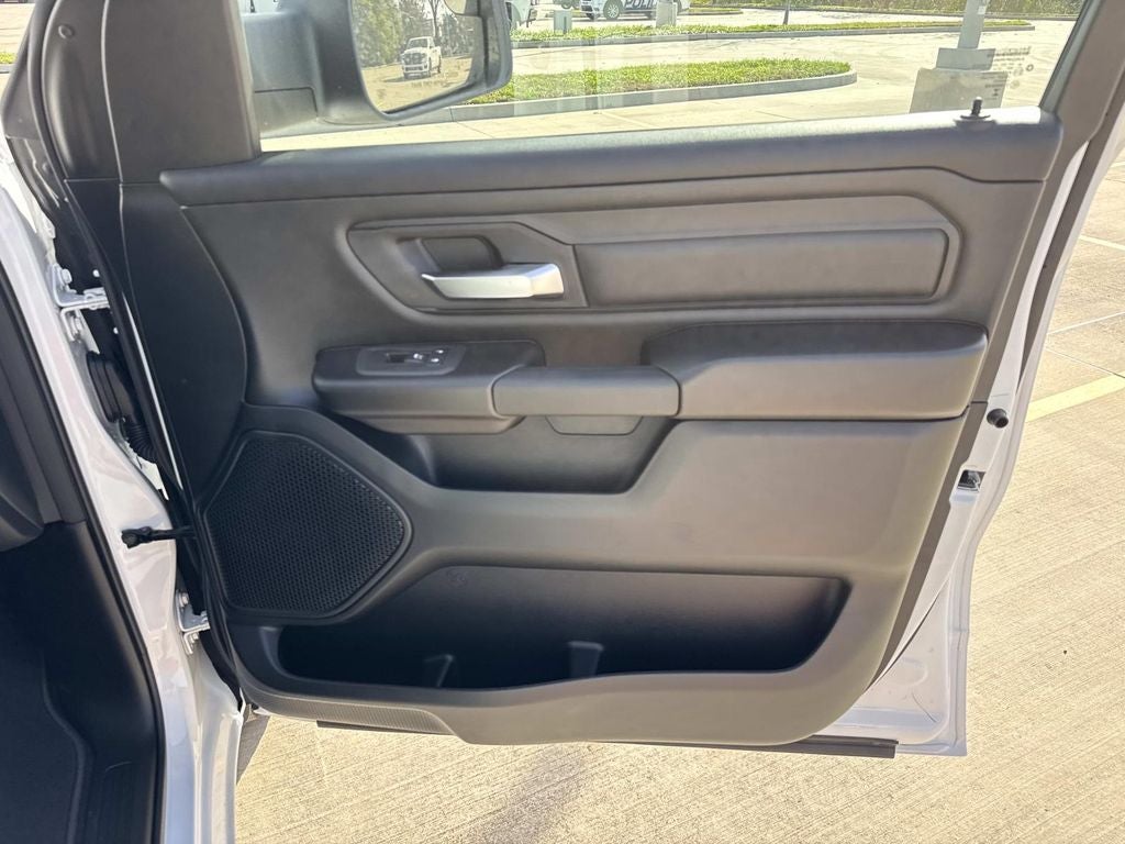 2026 RAM Ram 1500 RAM 1500 EXPRESS CREW CAB 4X2 5'7' BOX