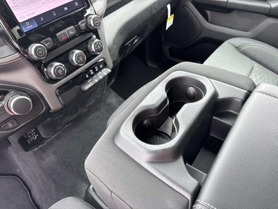 2026 RAM Ram 1500 RAM 1500 EXPRESS CREW CAB 4X2 5'7' BOX