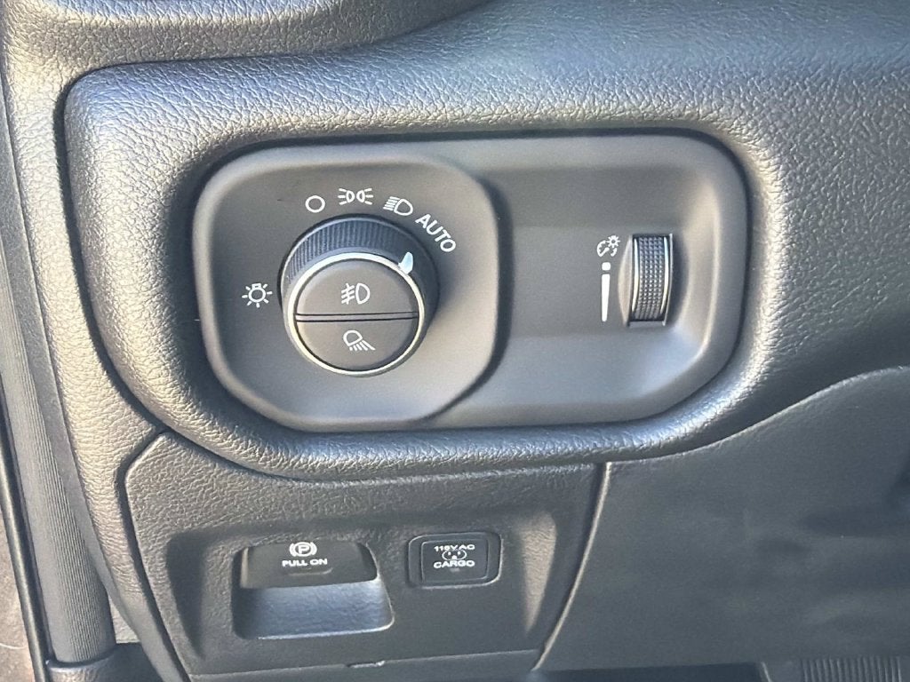 2027 RAM 1500 Warlock